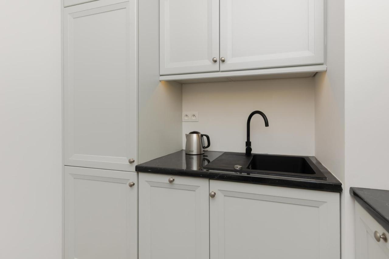 Niemcewicza Pet-Friendly Apartment By Noclegi Renters Varsó Kültér fotó